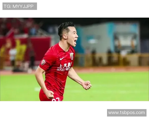 当红国脚为金钱加盟成都却遭遇无球可踢困境老东家放水成主因